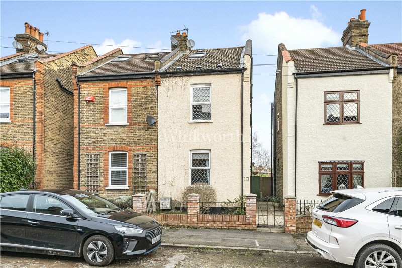 Blandford Avenue, Beckenham, BR3