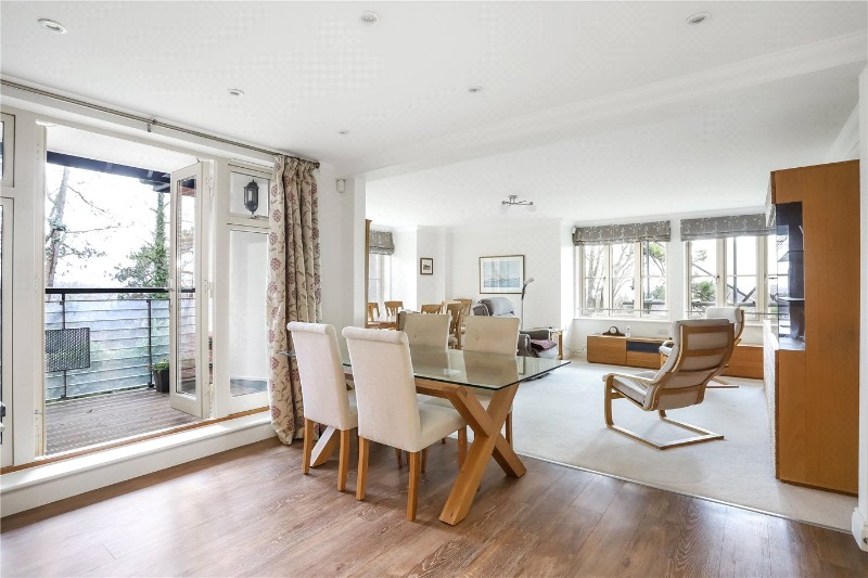Milesdown Place, Winchester, Hampshire, SO23