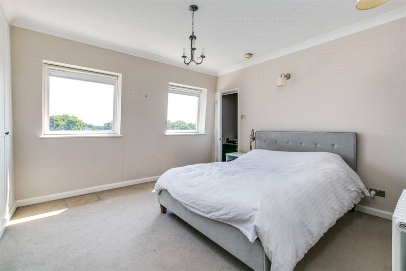 New Kings Road, London, SW6