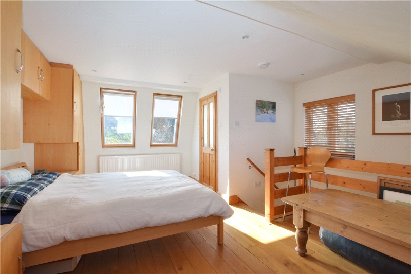 Mayday Gardens, Blackheath, SE3