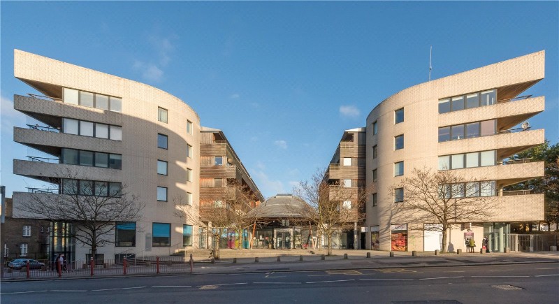 Hillside, London, NW10