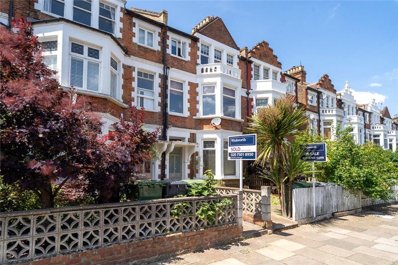 Salford Road, London, SW2