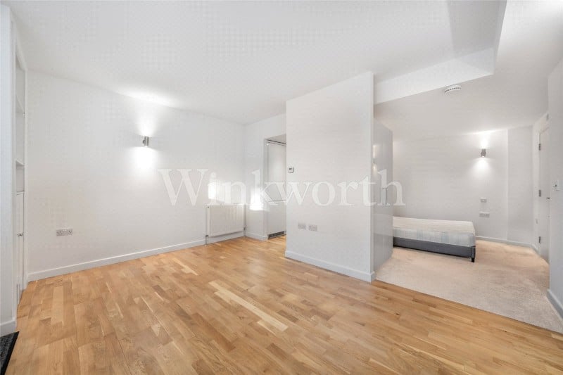 Accommodation Road, London, NW11