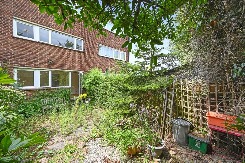 Mount Pleasant Road, London, W5