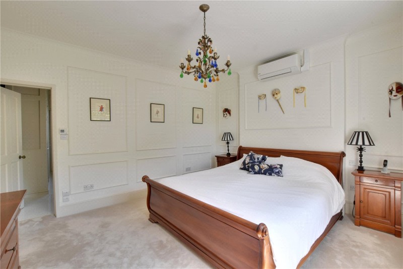 Shooters Hill Road, Blackheath, London, SE3