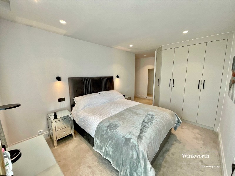 Wharncliffe Road, Highcliffe, Christchurch, Dorset, BH23