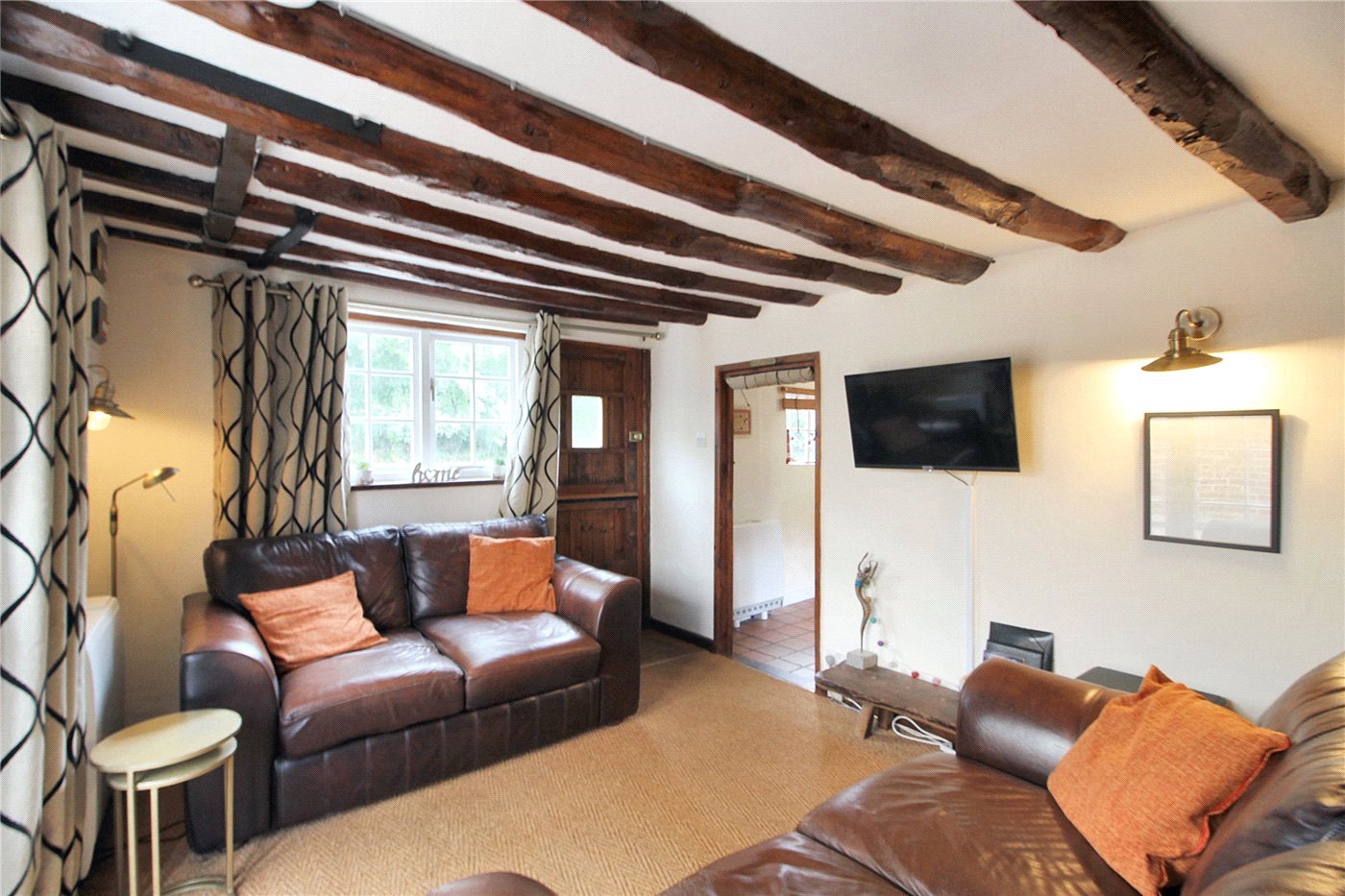 Lounge 2
