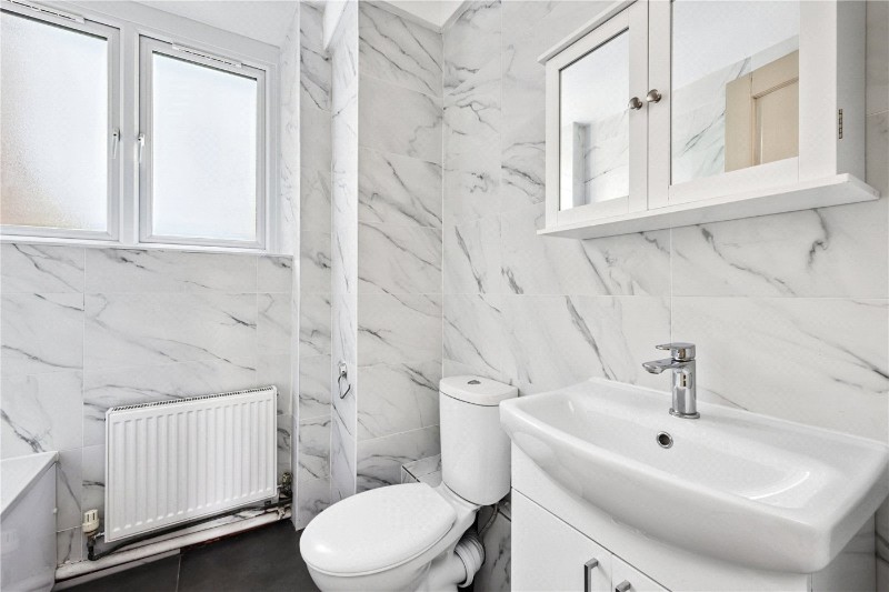 Warwick Grove, London, E5