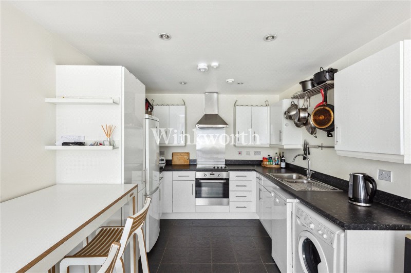 Daneland Walk, London, N17