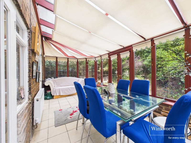 Cool Oak Lane, London, NW9