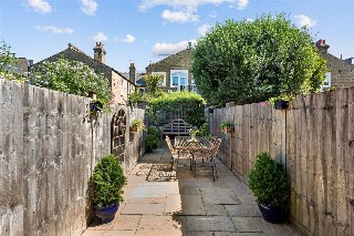 Ravenstone Street, London, SW12