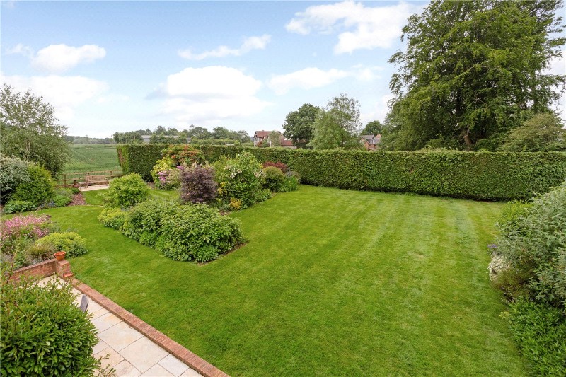 Holt End Lane, Bentworth, Alton, Hampshire, GU34