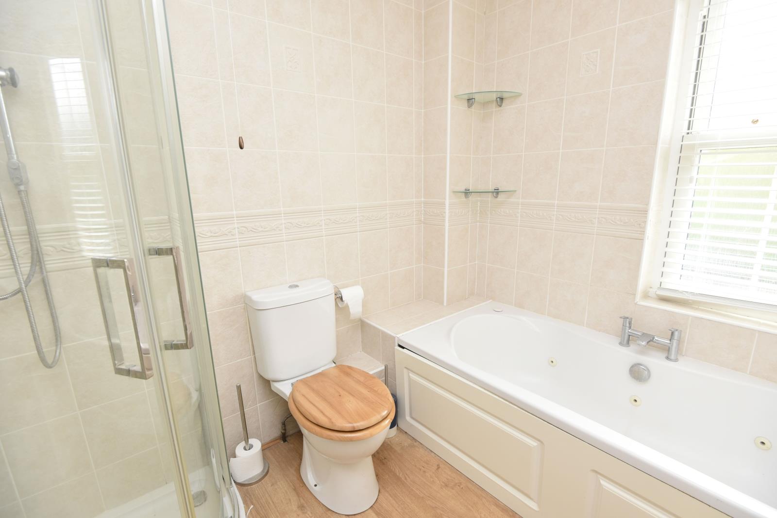 A BATH SHOWER ROOM D