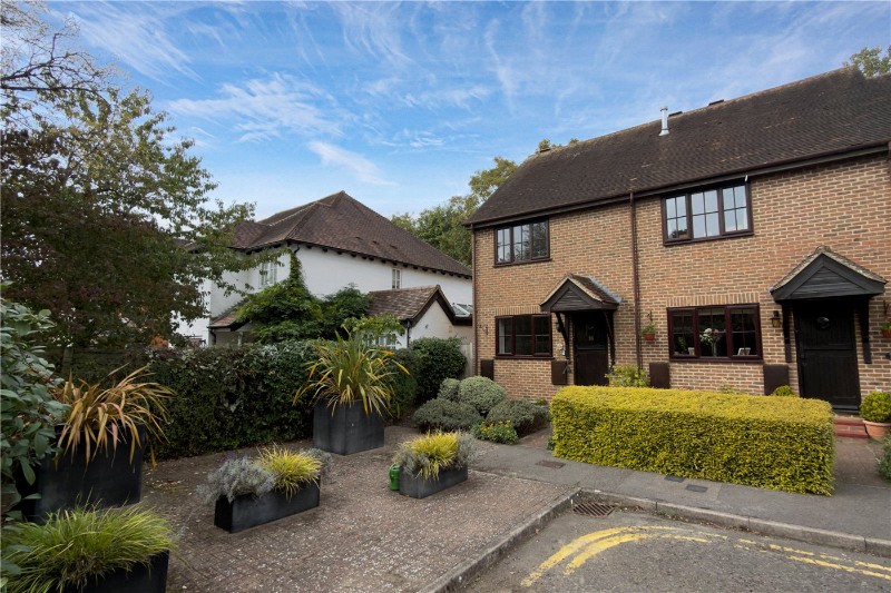 Old Town Close, Beaconsfield, Buckinghamshire, HP9