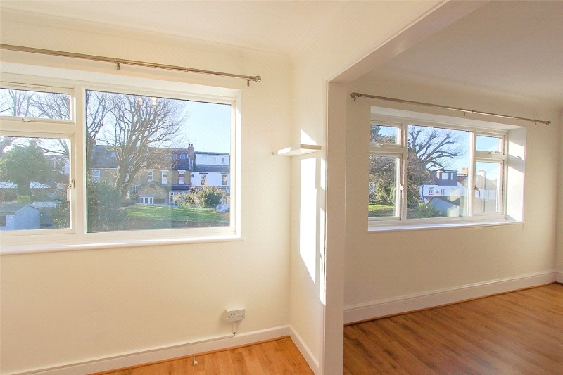 Chalkwell Park Drive, Leigh-on-Sea, Essex, SS9