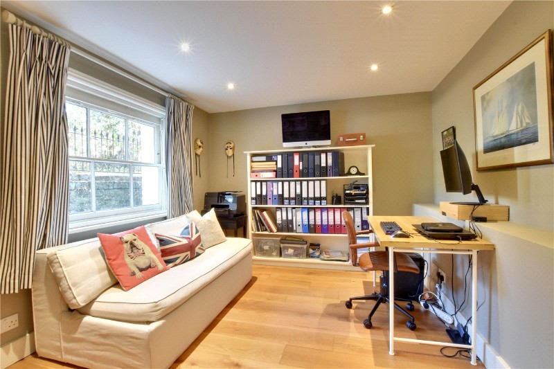 Shooters Hill Road, Blackheath, London, SE3