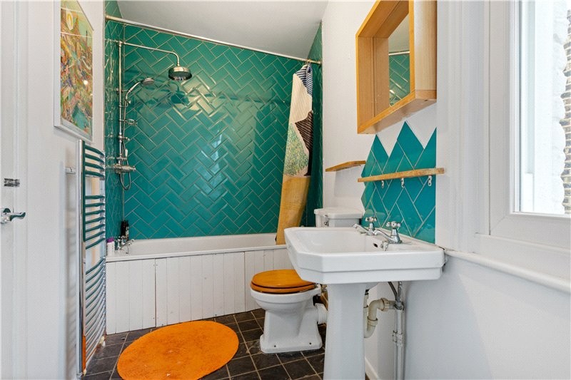 South Lambeth Road, London, SW8