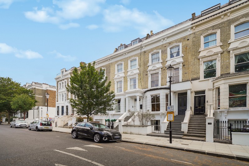 St. Charles Square, London, W10