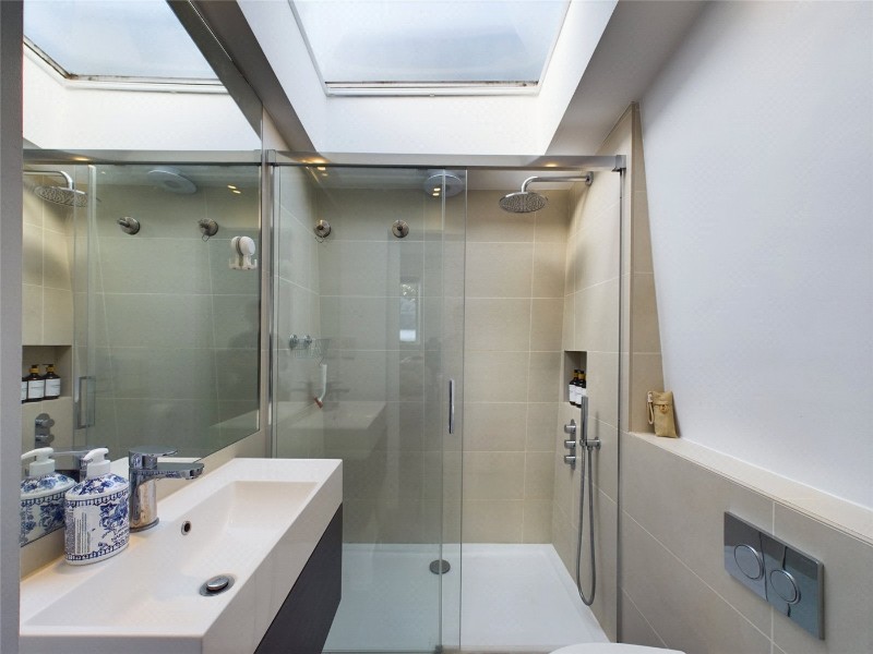 Bridel Mews, London, N1