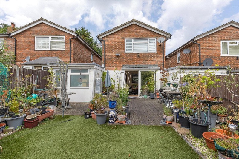 Wedgwood Way, London, SE19