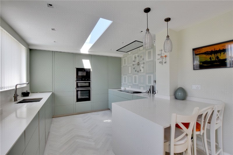 Thornsbeach Road, Catford, London, SE6