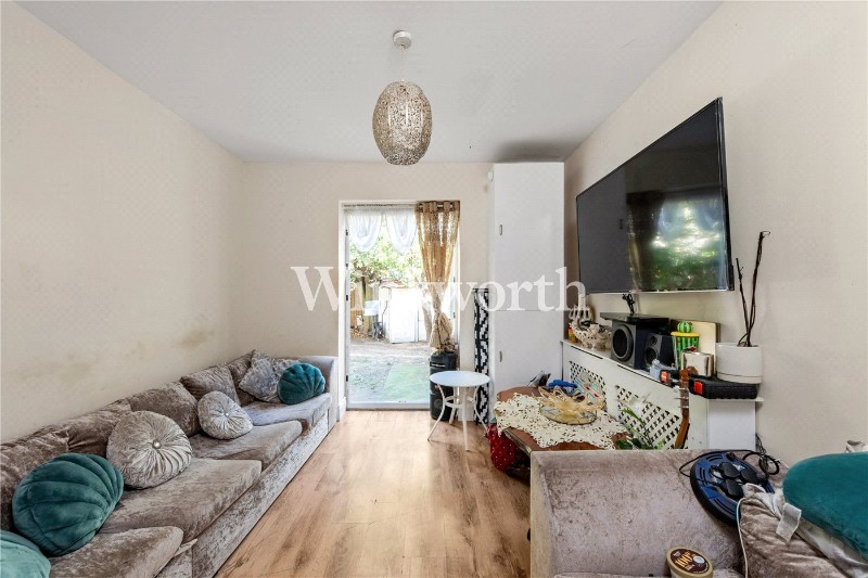 Orpington Gardens, London, N18