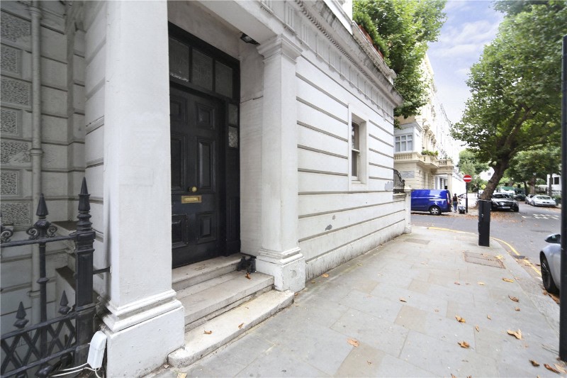 Linden Gardens, London, W2