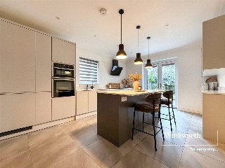 Braeside Road, West Moors, Ferndown, Dorset, BH22