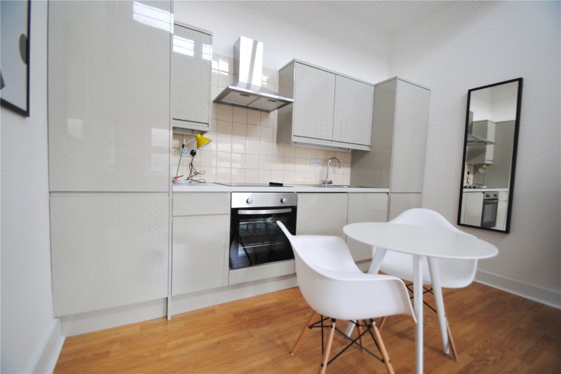 Holloway Road, London, N7