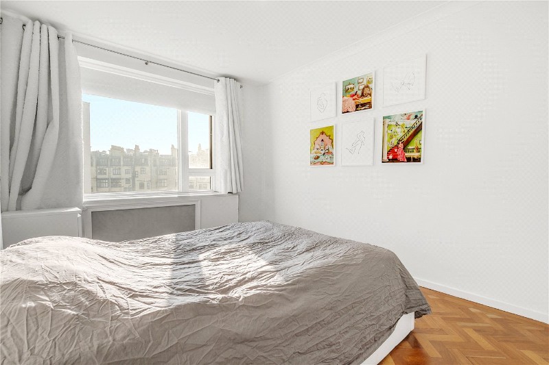 Park Crescent, London, W1B