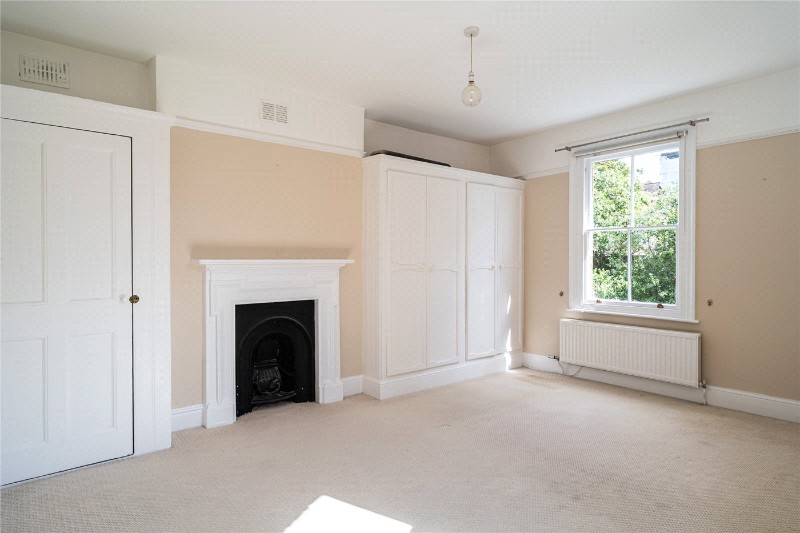 Killieser Avenue, London, SW2