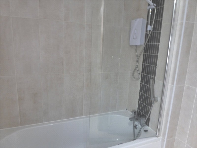 Adams Avenue, Abington, Northampton, NN1