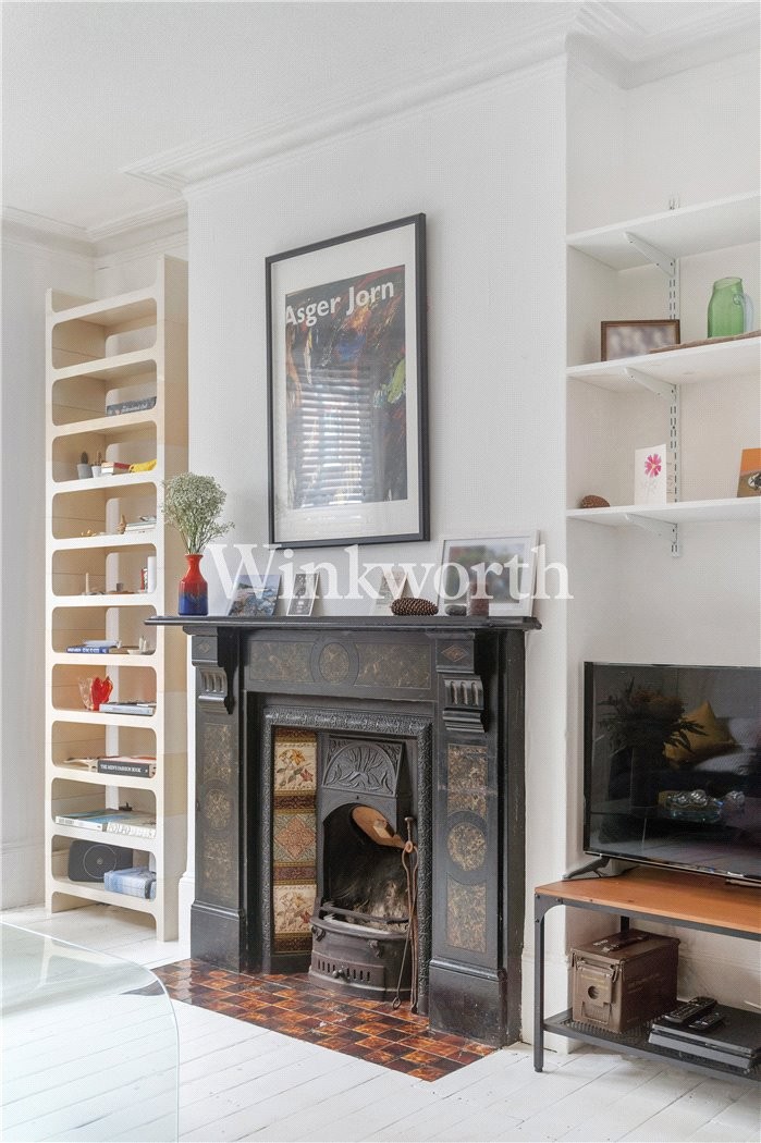 Greyhound Road, London, N17