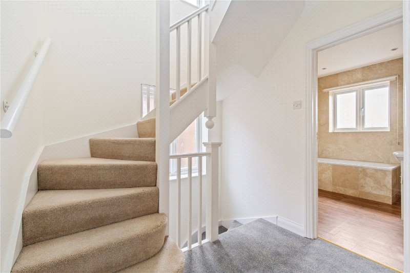 Linkside, Woodside Park, London, N12