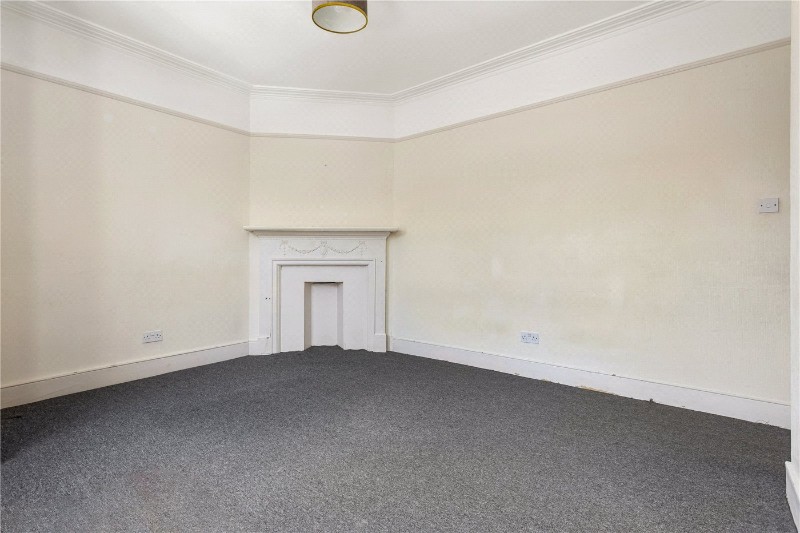 Salterford Road, London, SW17