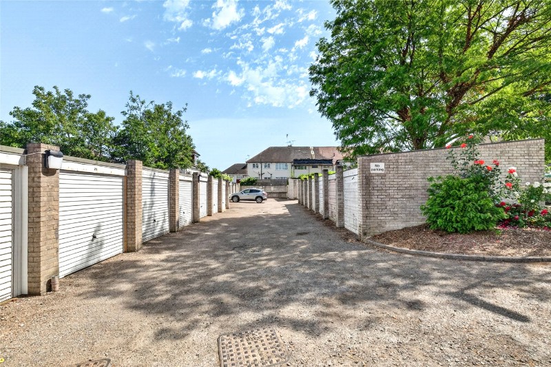 Manor Court, Weybridge, Surrey, KT13