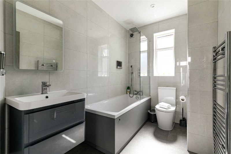 Idlecombe Road, London, SW17