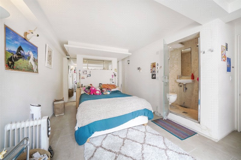 Salamander Court, York Way, London, N7