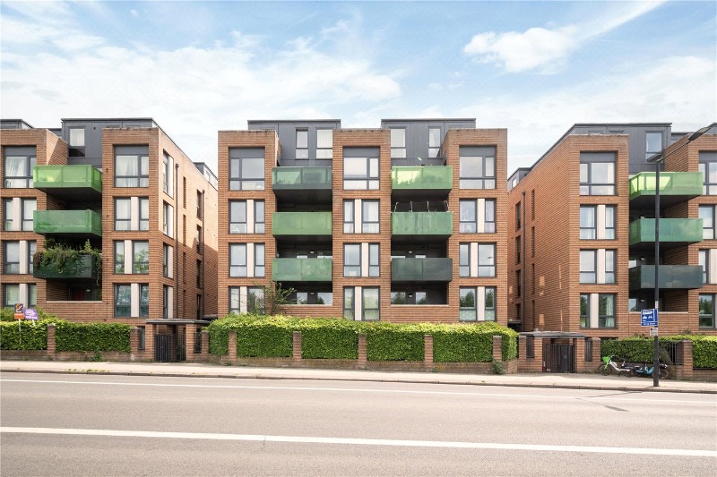 Seven Sisters Road, London, N4