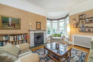 Fitzgerald Avenue, London, SW14