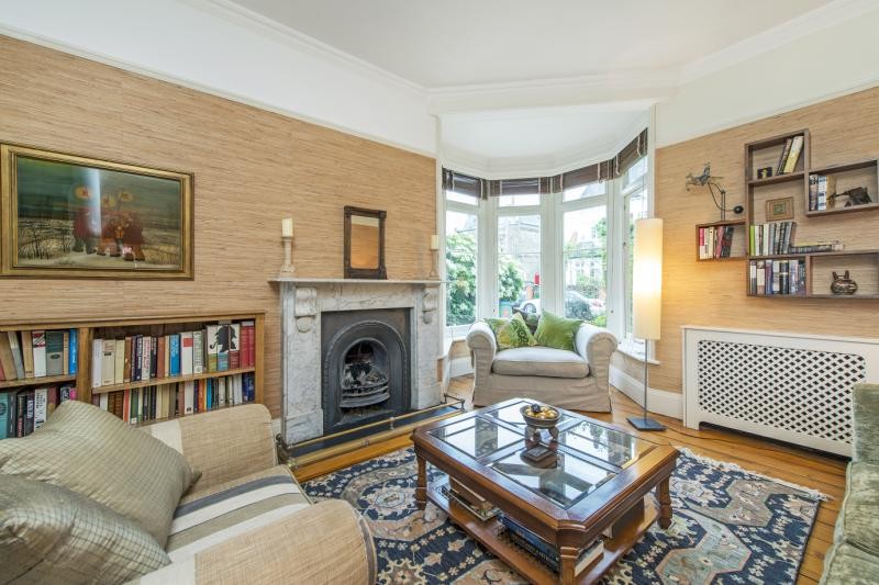 Fitzgerald Avenue, London, SW14