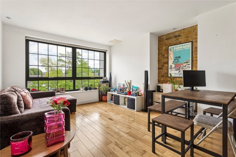 EastOne Apartments, 10 Lolesworth Close, London, E1