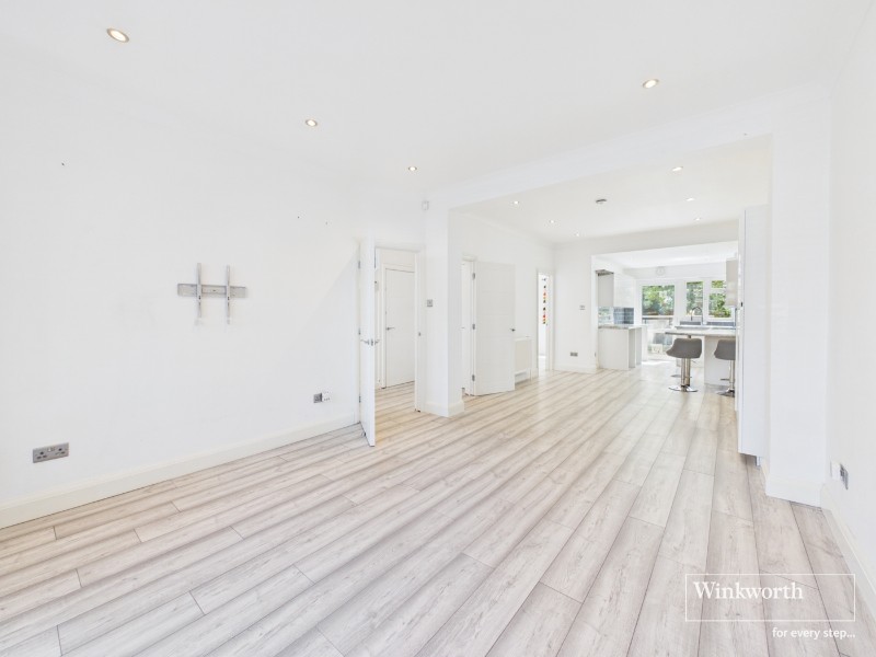 Deanscroft Avenue, Kingsbury, London, NW9