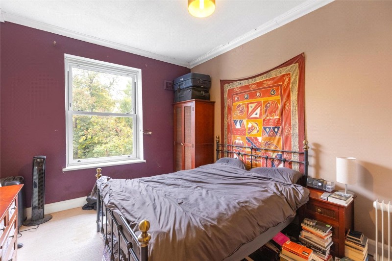 Thicket Road, London, SE20