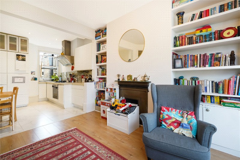 Middle Lane, London, N8
