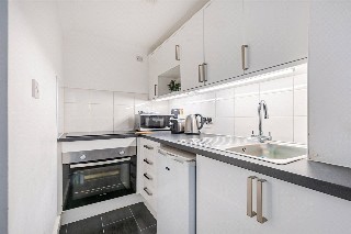 Warwick Way, London, SW1V