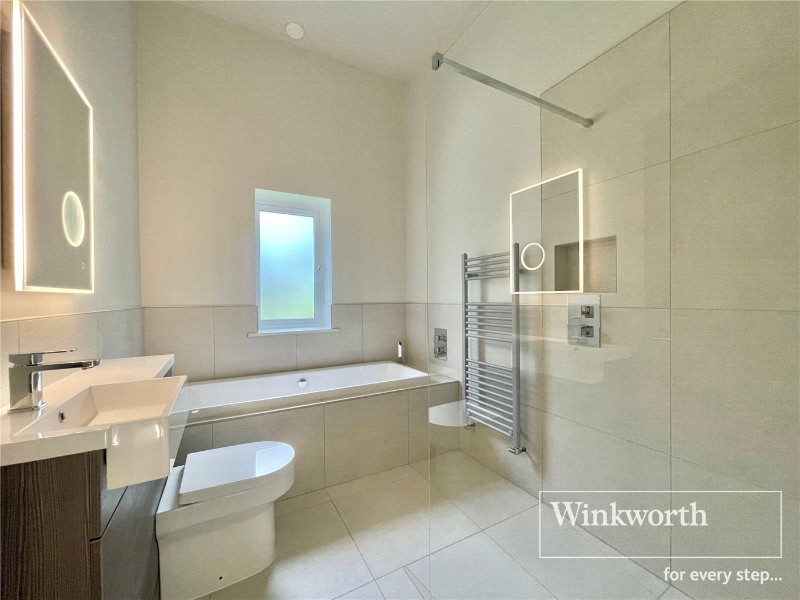 Christchurch Road, Ferndown, BH22