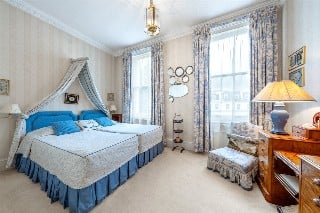 Randolph Avenue, London, W9