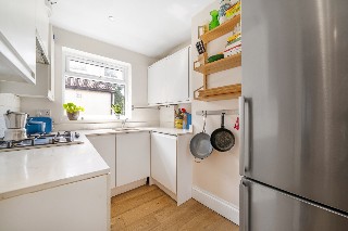 Lyndhurst Way, Peckham Rye, London, SE15