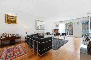 Mylne Close, Upper Mall, London, W6